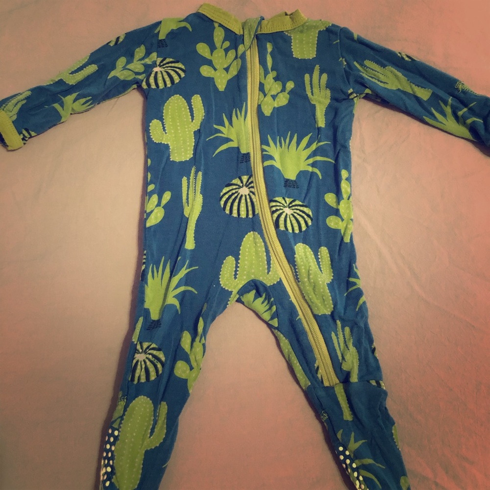 Kickee Pants footed onesie NB